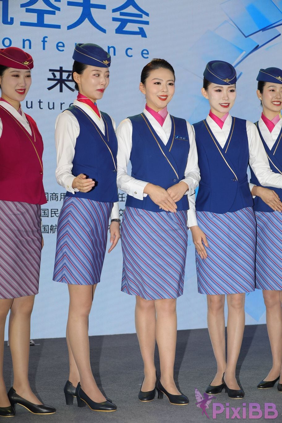Featured Street Photography Works No.5687 China Southern Airlines uniform PixiBB.COM 114