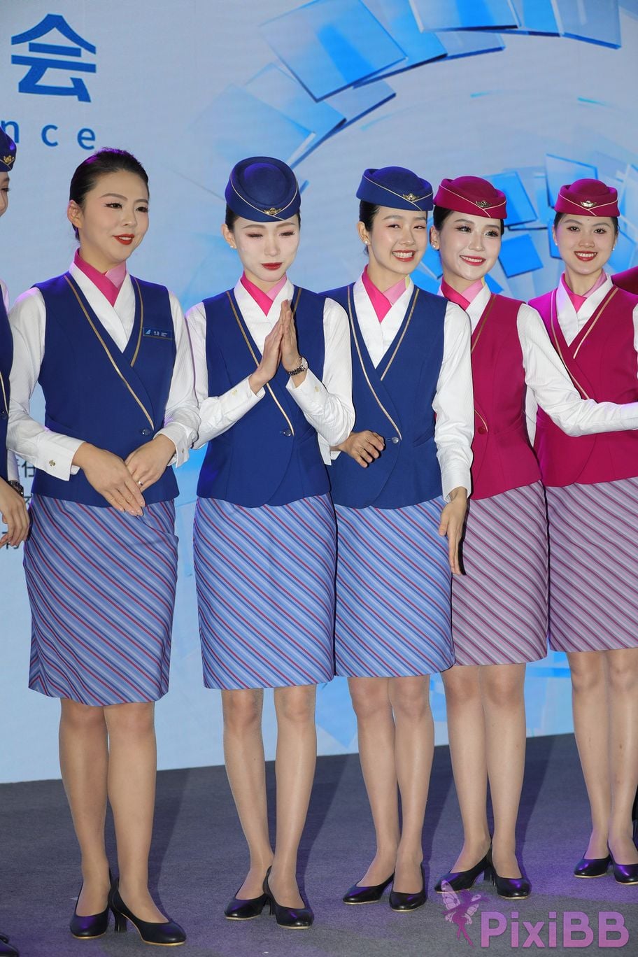 Featured Street Photography Works No.5687 China Southern Airlines uniform PixiBB.COM 116
