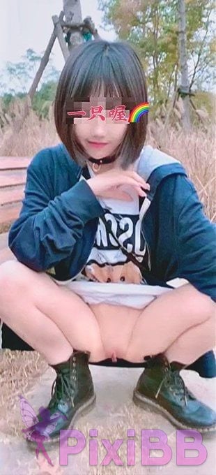 OtherXXX One Tik Tok 80W Pink internet celebrity super cute loli contrast bitch exposed in front of others PixiBB.COM 066