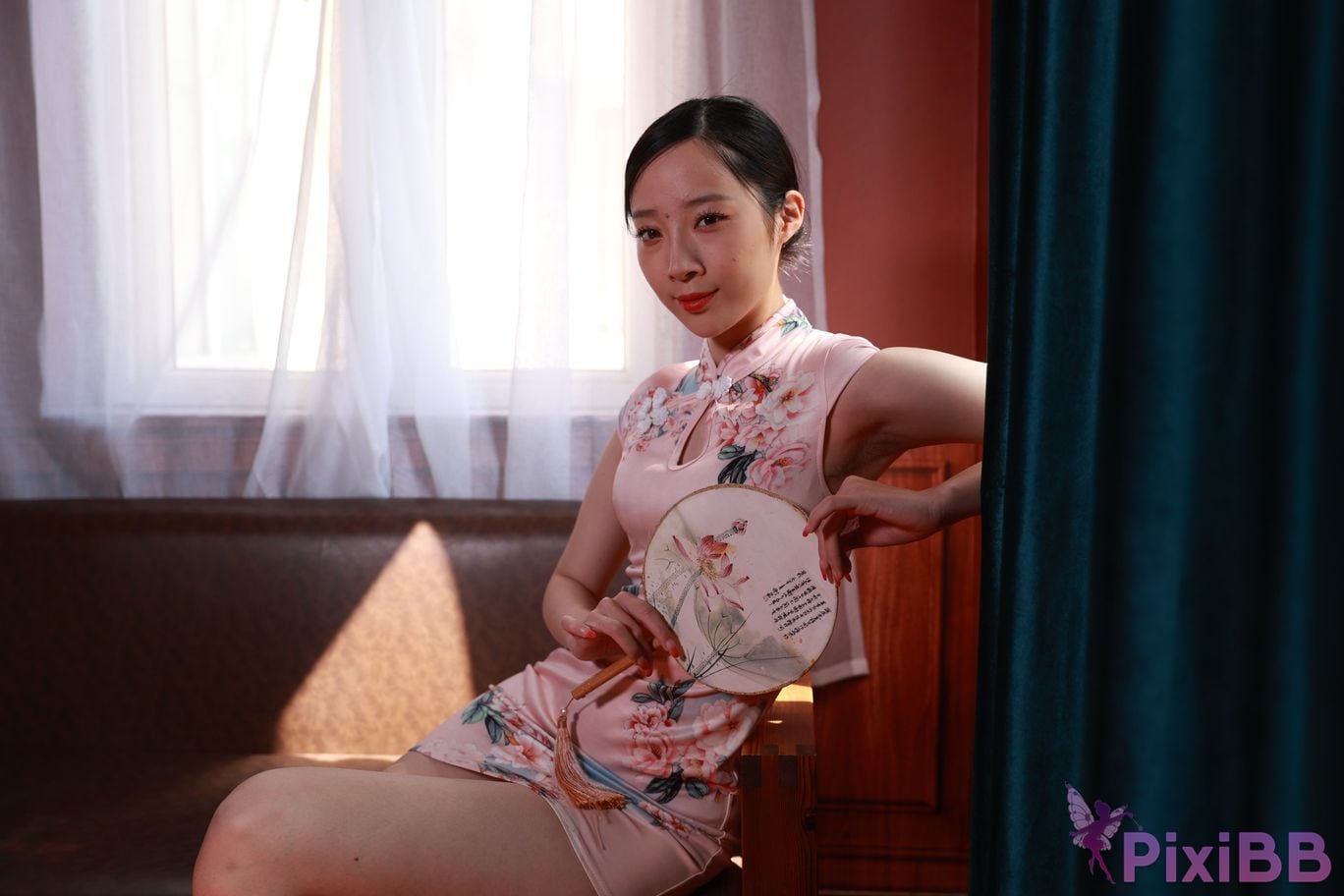 Private Photoshoot Zhang Xin Ladyly temperament cheongsam royal sister Full scale room shooting collection PixiBB.COM 006.JPG