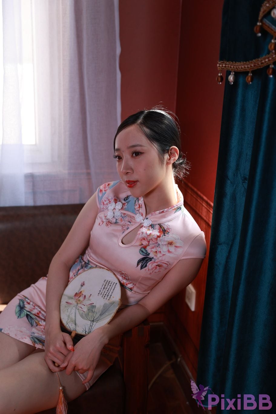 Private Photoshoot Zhang Xin Ladyly temperament cheongsam royal sister Full scale room shooting collection PixiBB.COM 011.JPG