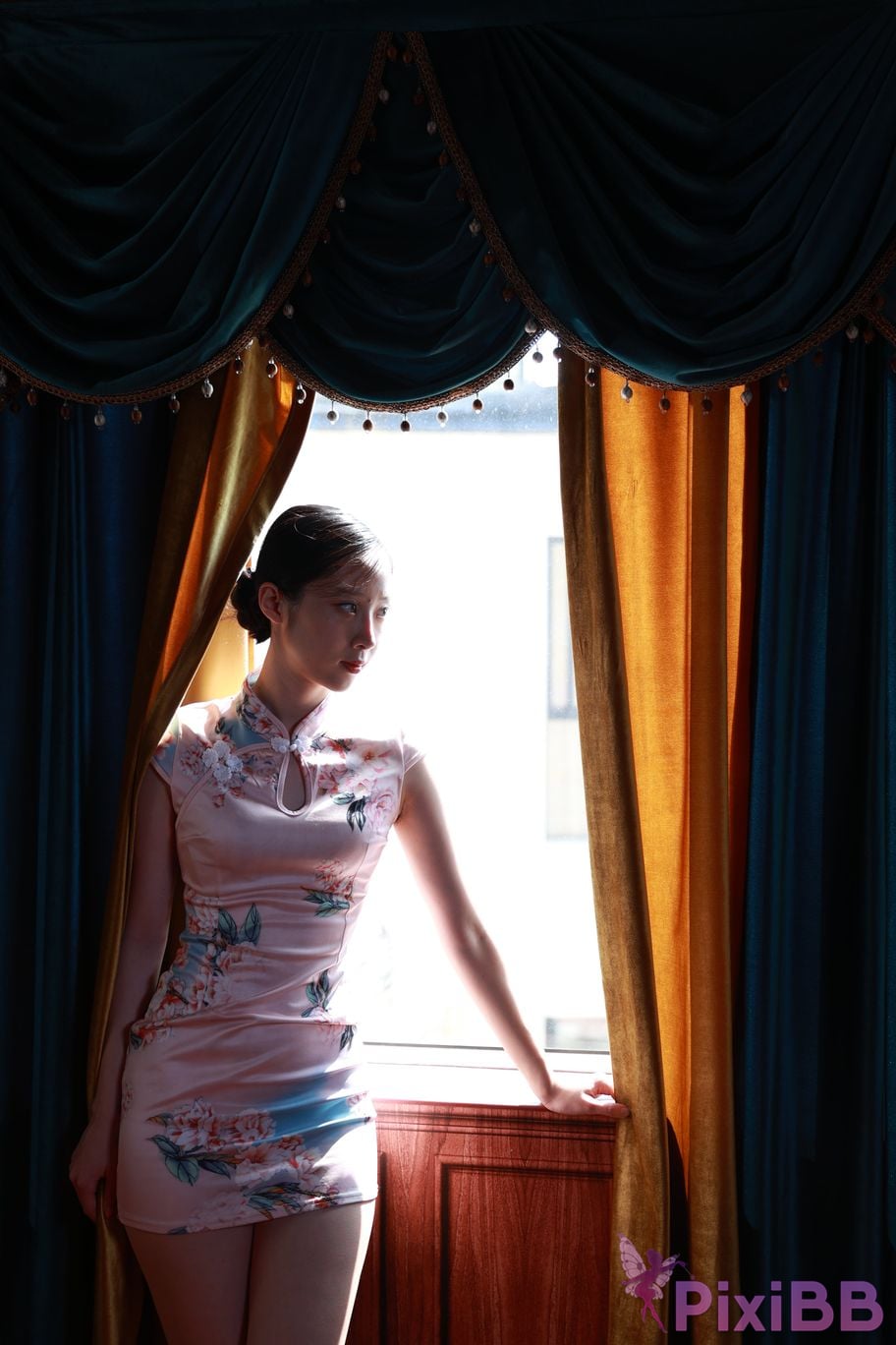 Private Photoshoot Zhang Xin Ladyly temperament cheongsam royal sister Full scale room shooting collection PixiBB.COM 049.JPG