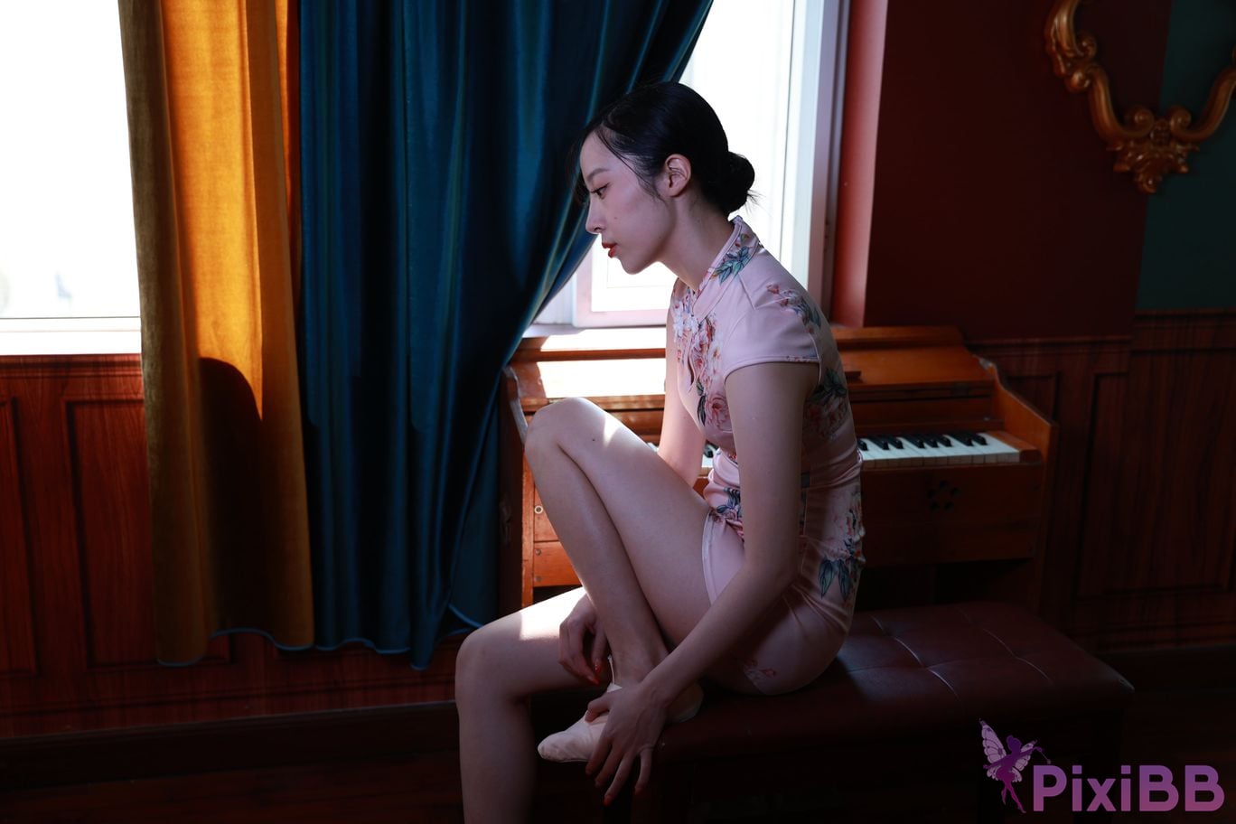 Private Photoshoot Zhang Xin Ladyly temperament cheongsam royal sister Full scale room shooting collection PixiBB.COM 053.JPG