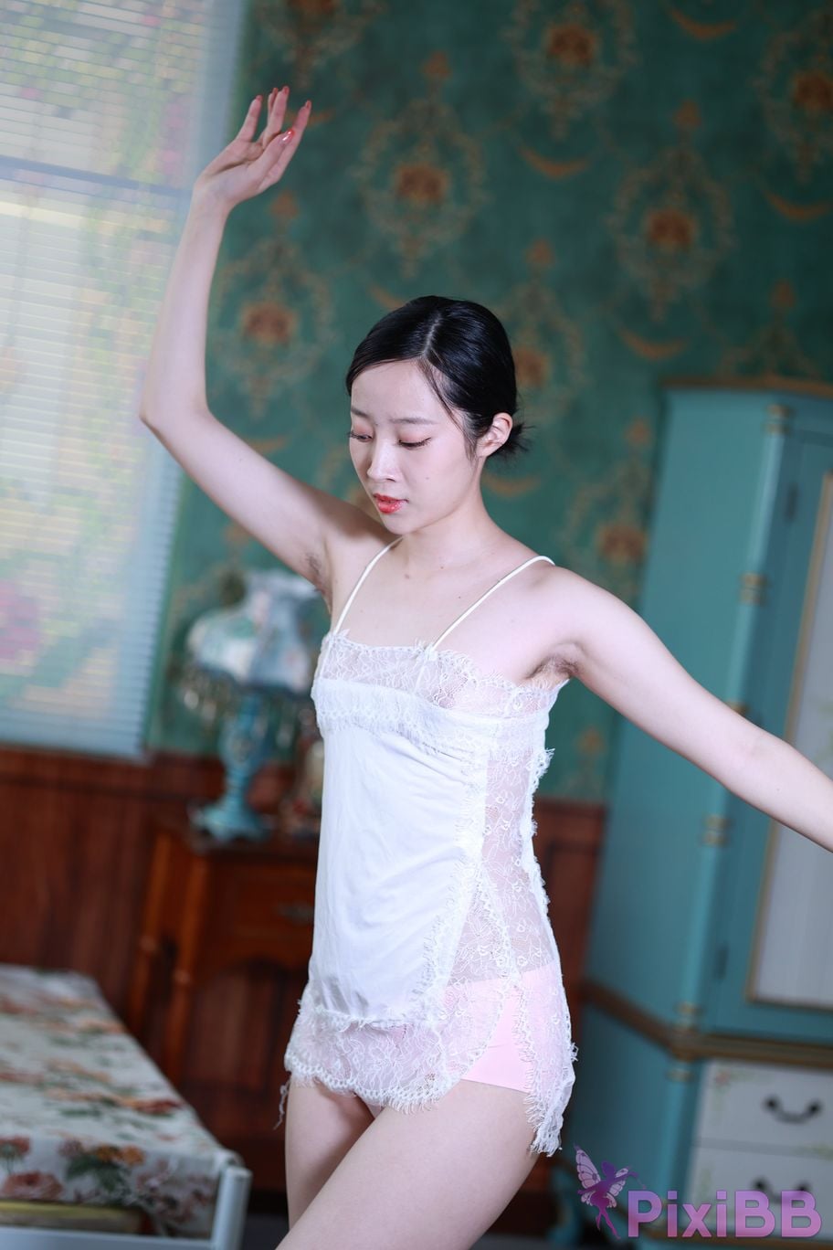 Private Photoshoot Zhang Xin Ladyly temperament cheongsam royal sister Full scale room shooting collection PixiBB.COM 093.JPG