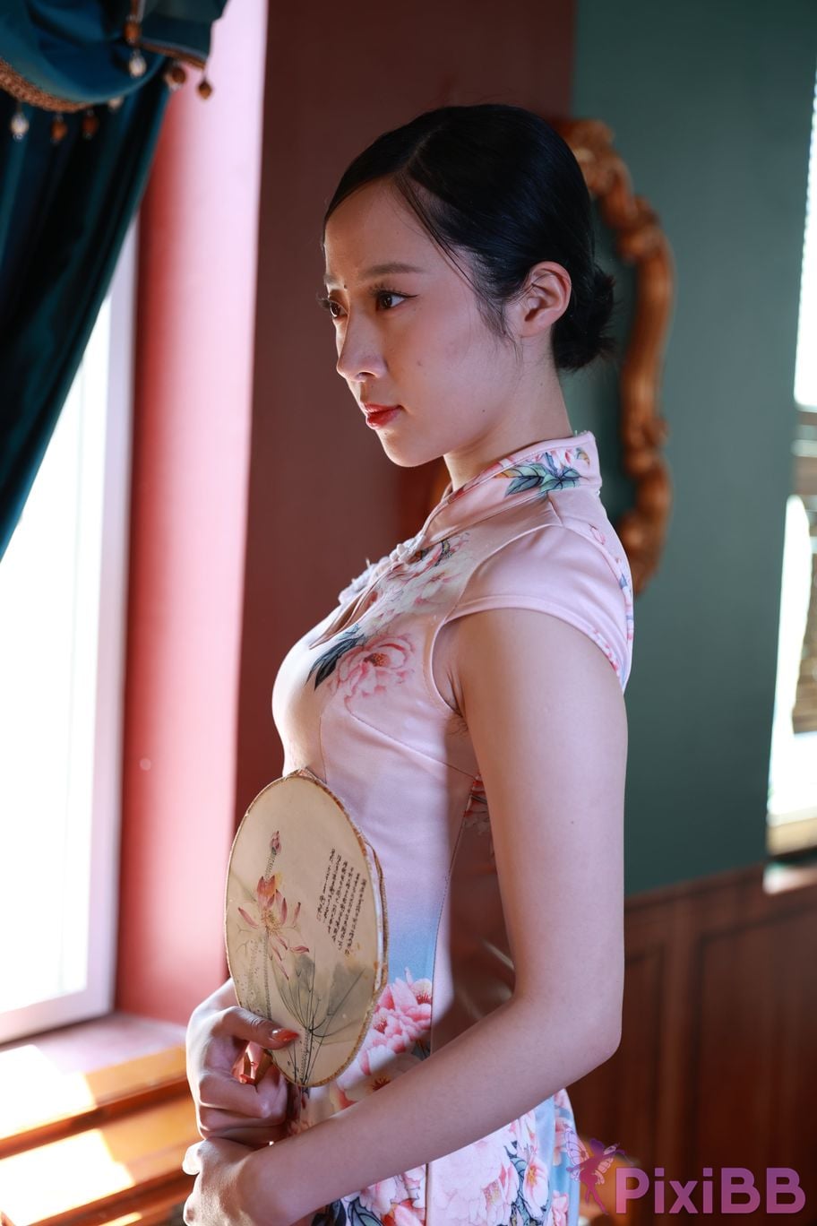 Private Photoshoot Zhang Xin Ladyly temperament cheongsam royal sister Full scale room shooting collection PixiBB.COM 168.JPG