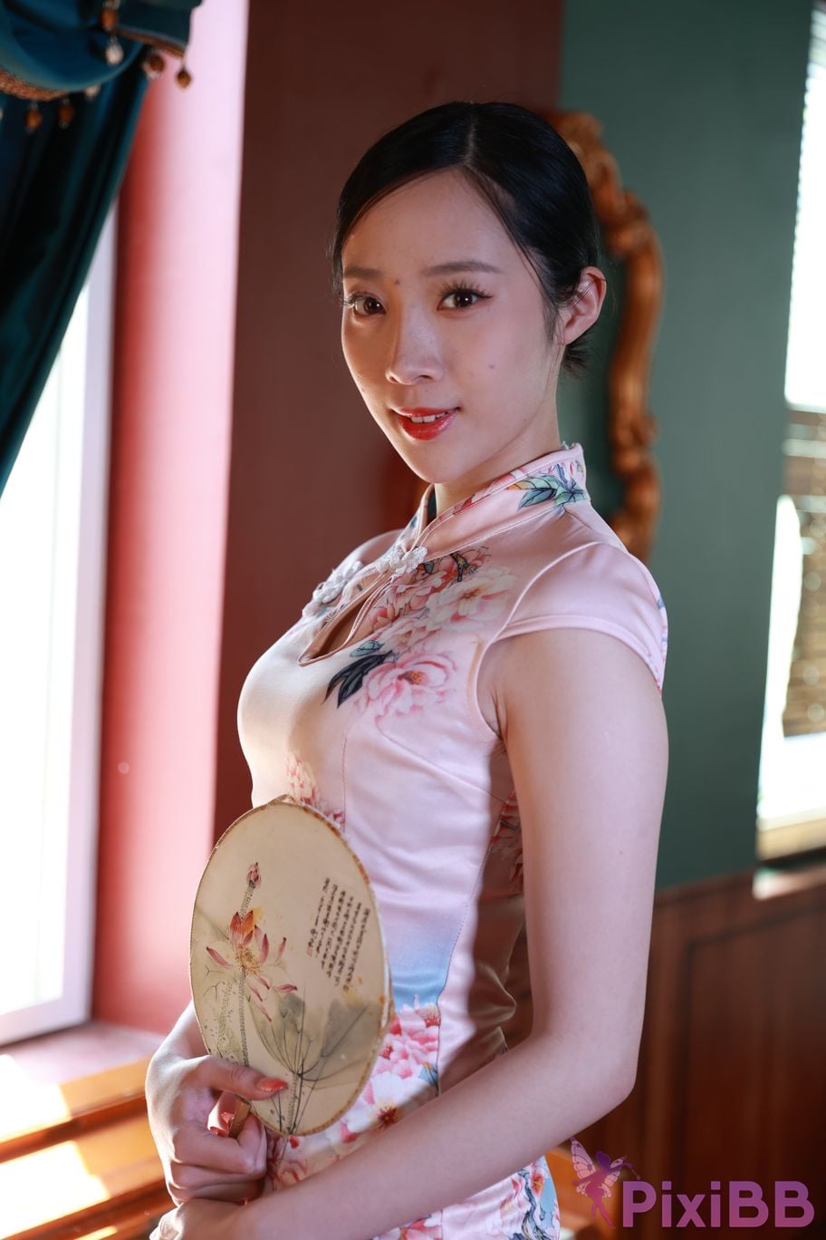 Private Photoshoot Zhang Xin Ladyly temperament cheongsam royal sister Full scale room shooting collection PixiBB.COM 179.JPG