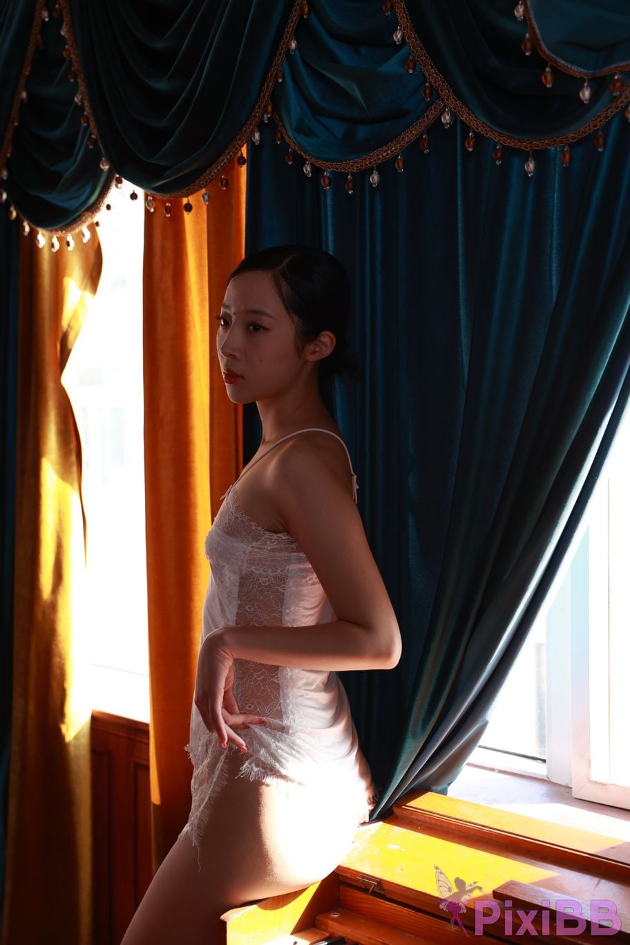 Private Photoshoot Zhang Xin Ladyly temperament cheongsam royal sister Full scale room shooting collection PixiBB.COM 230.JPG