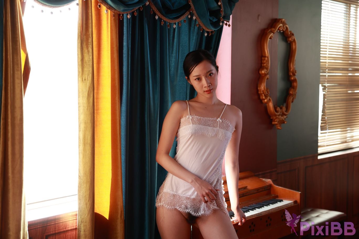 Private Photoshoot Zhang Xin Ladyly temperament cheongsam royal sister Full scale room shooting collection PixiBB.COM 239.JPG
