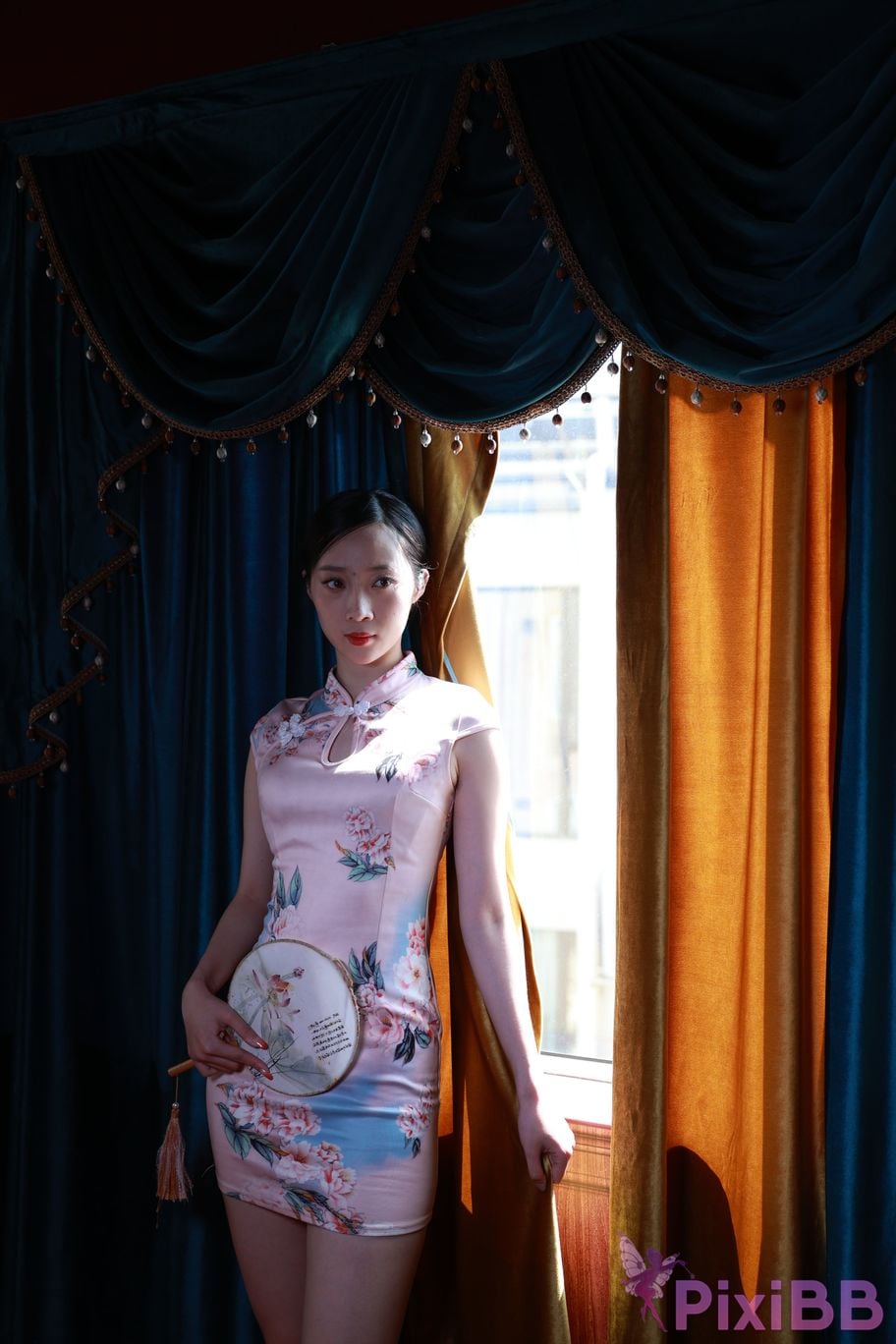 Private Photoshoot Zhang Xin Ladyly temperament cheongsam royal sister Full scale room shooting collection PixiBB.COM 612.JPG