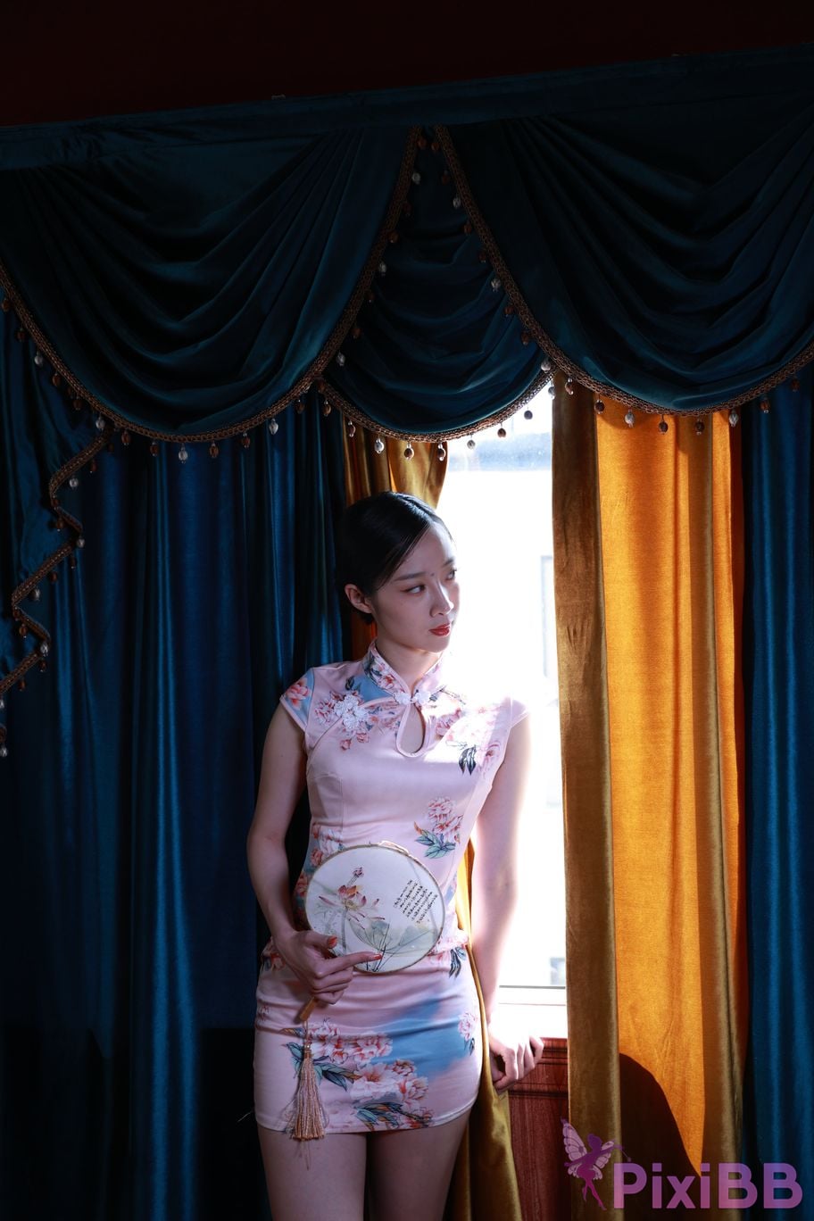 Private Photoshoot Zhang Xin Ladyly temperament cheongsam royal sister Full scale room shooting collection PixiBB.COM 634.JPG