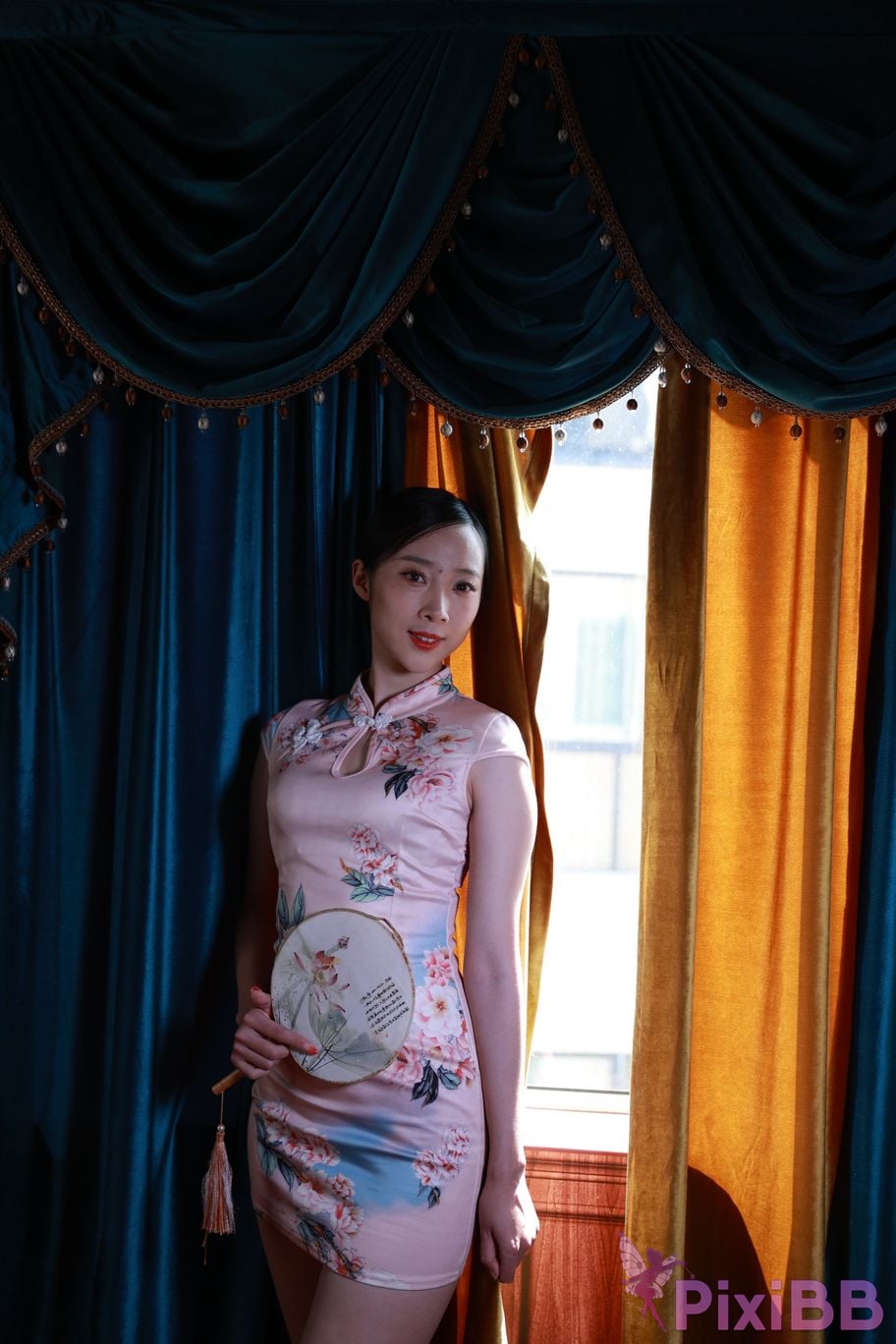 Private Photoshoot Zhang Xin Ladyly temperament cheongsam royal sister Full scale room shooting collection PixiBB.COM 644.JPG