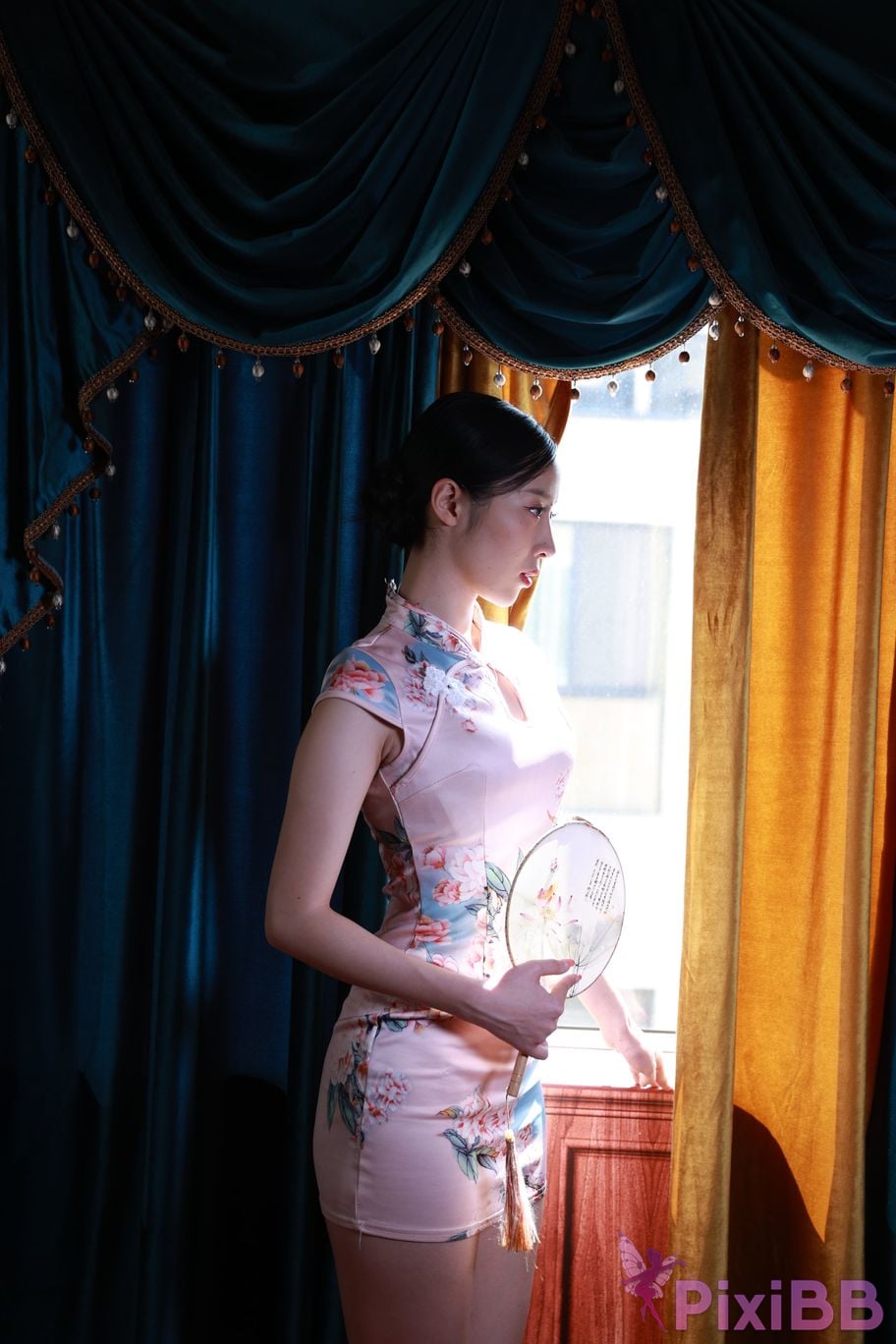 Private Photoshoot Zhang Xin Ladyly temperament cheongsam royal sister Full scale room shooting collection PixiBB.COM 648.JPG