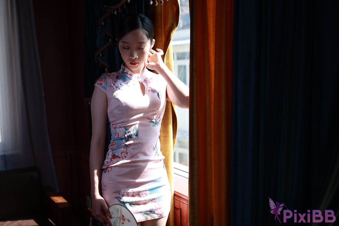 Private Photoshoot Zhang Xin Ladyly temperament cheongsam royal sister Full scale room shooting collection PixiBB.COM 655.JPG