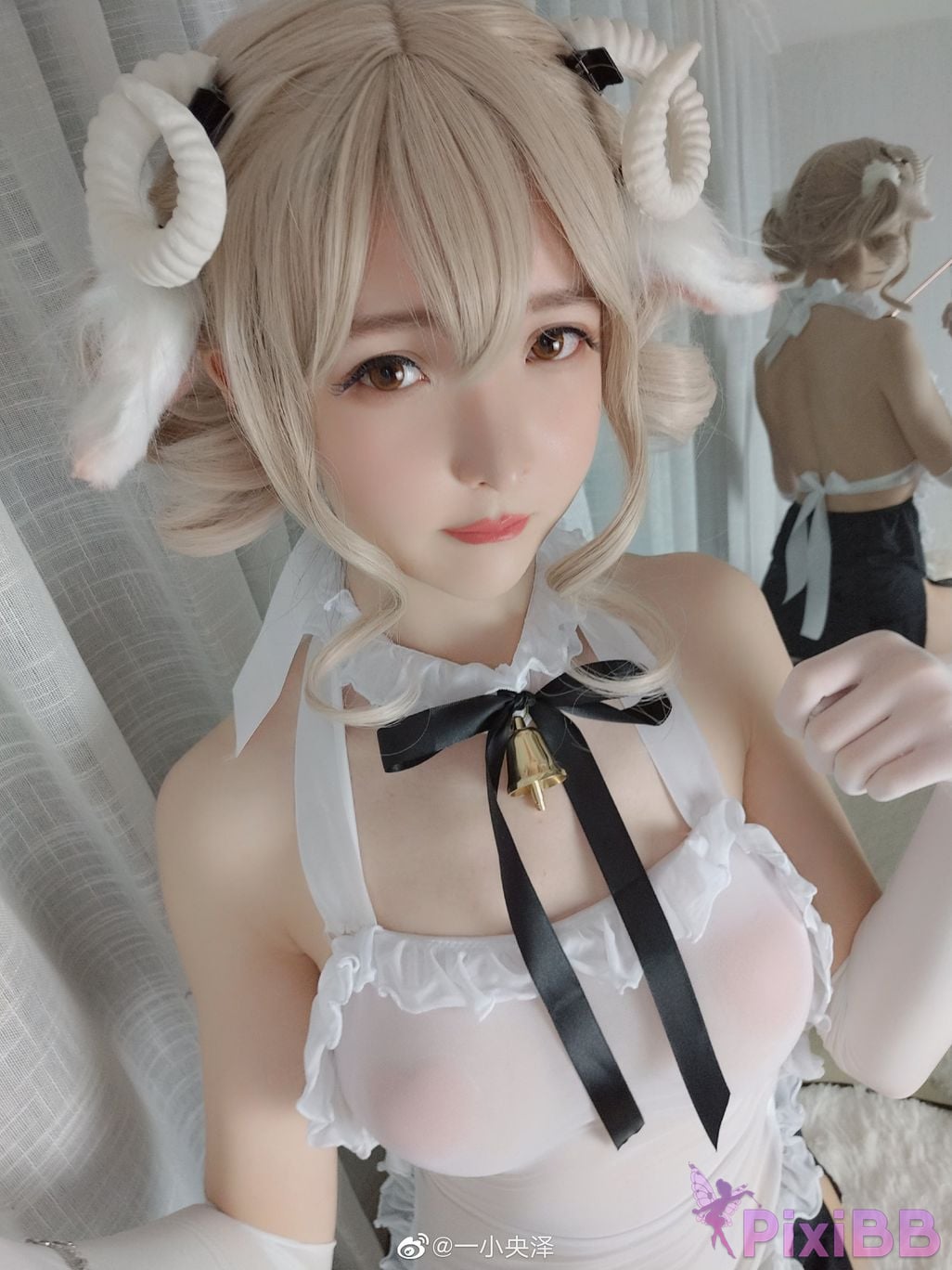 Coser yixiaoyangze PixiBB.COM 088