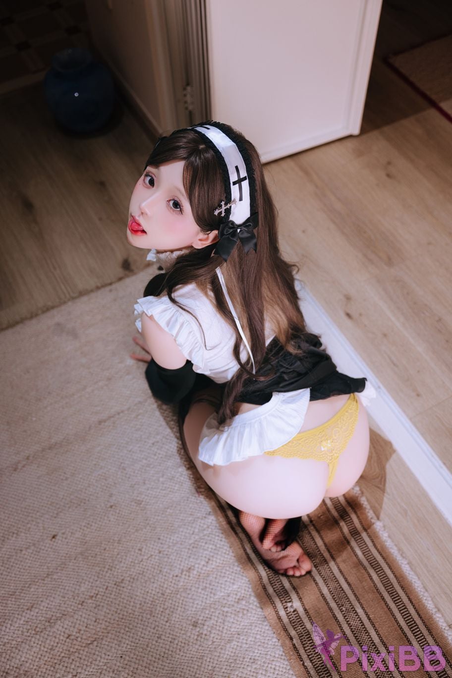 Cosplayer Hinajiao nun PixiBB.COM 003