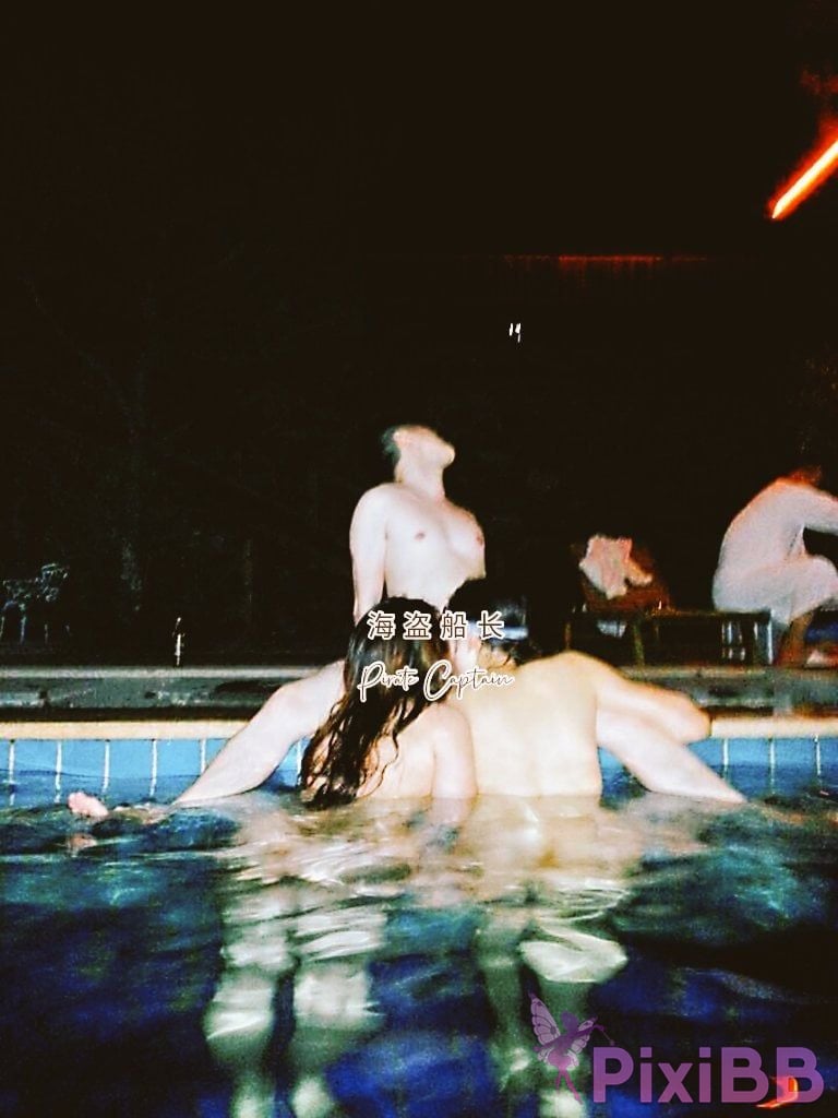 OtherXXX Photographer pirate captain A big party with many nine headed goddesses all inclusive packages PixiBB.COM 140