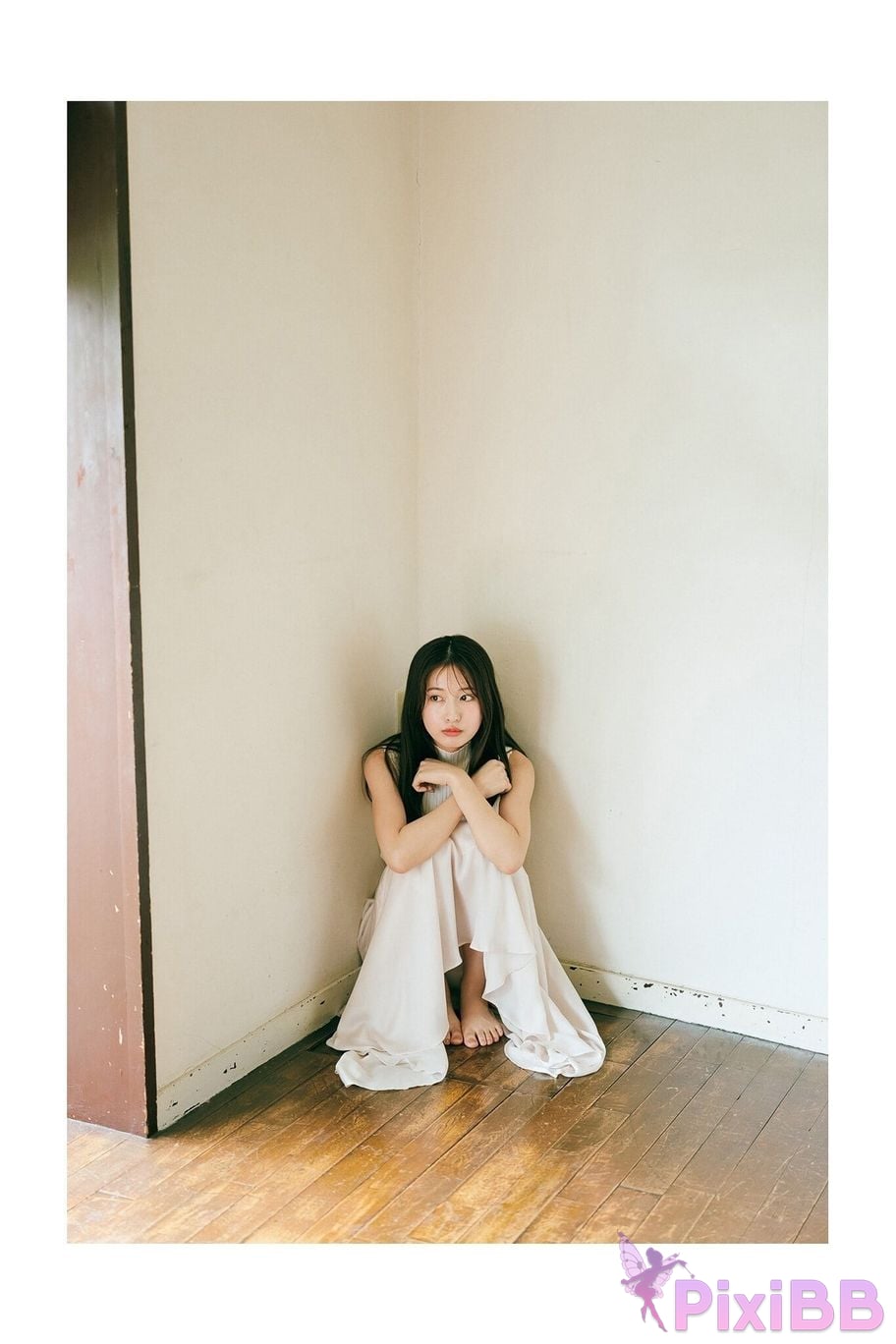 Japanese Idol Rina Saito Can I stare at you forever PARADE digital photo book PixiBB.COM 010