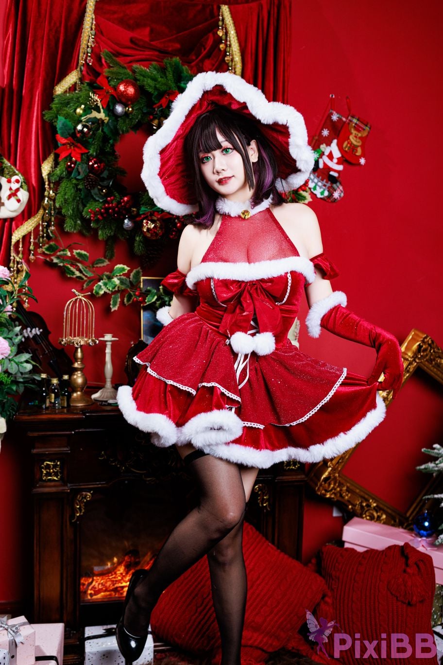 Cosplayer A Xuexue Christmas witch PixiBB.COM 005