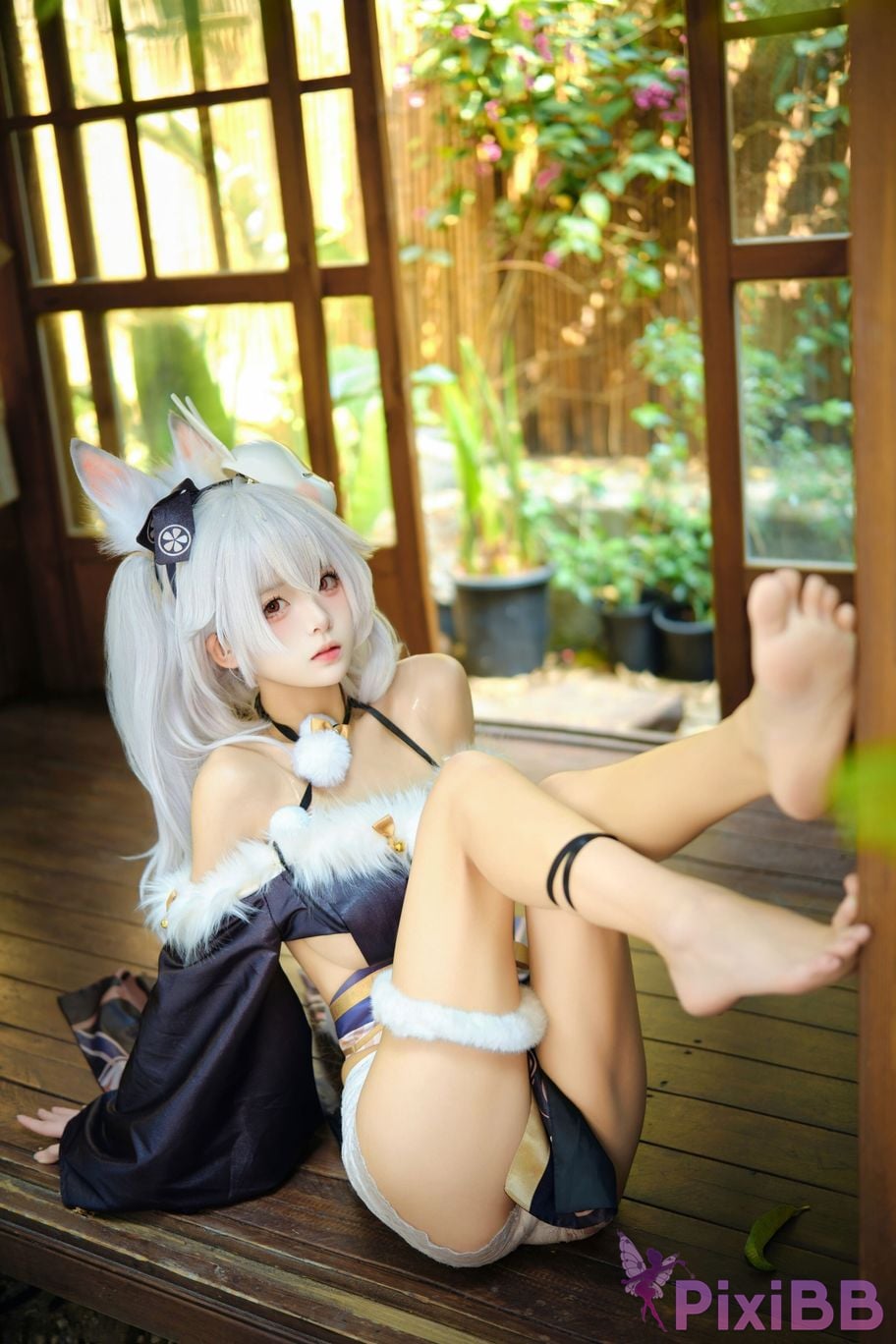 Cosplayer Jiuqi Meow Lafite Bunny City Lord PixiBB.COM 015