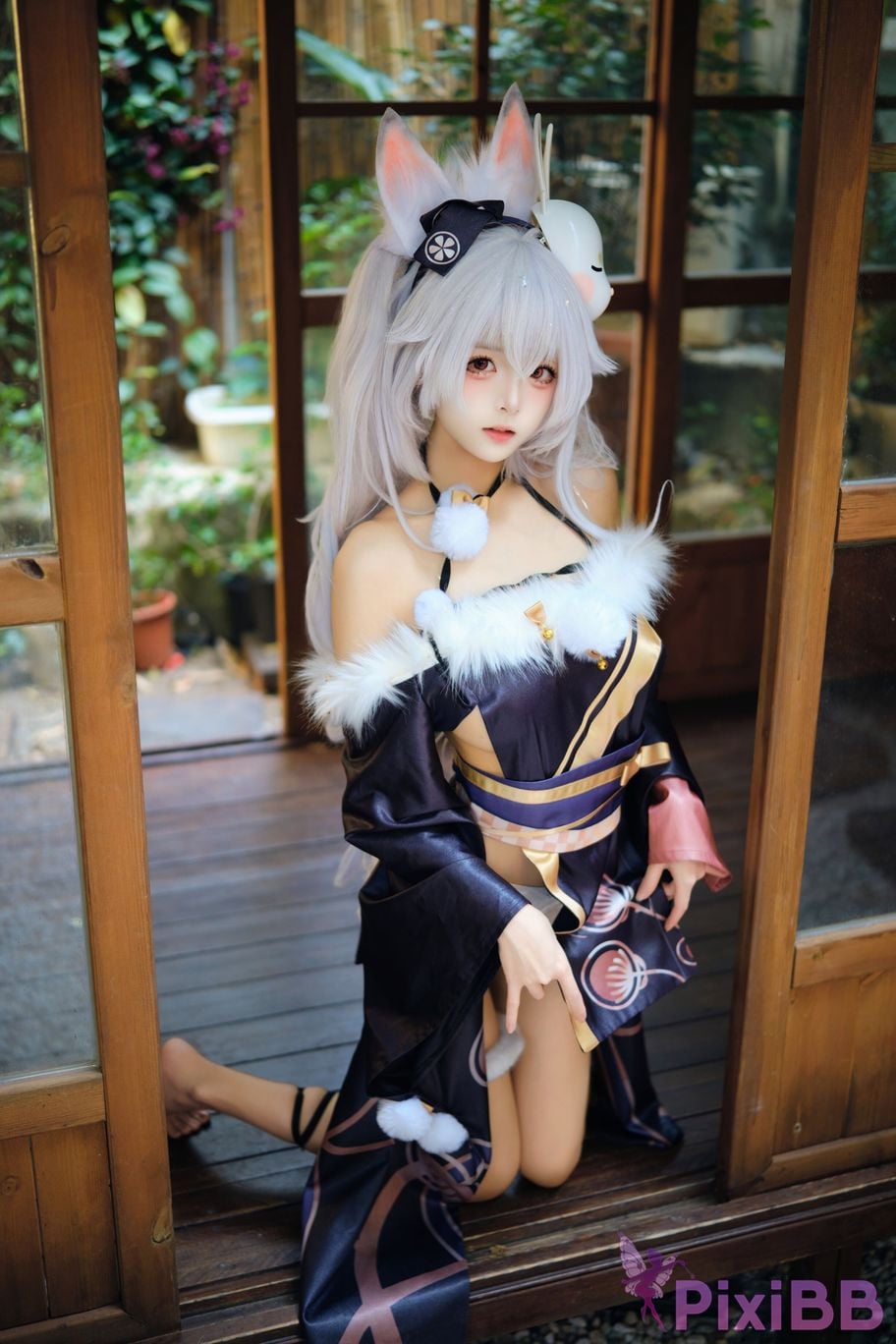 Cosplayer Jiuqi Meow Lafite Bunny City Lord PixiBB.COM 016
