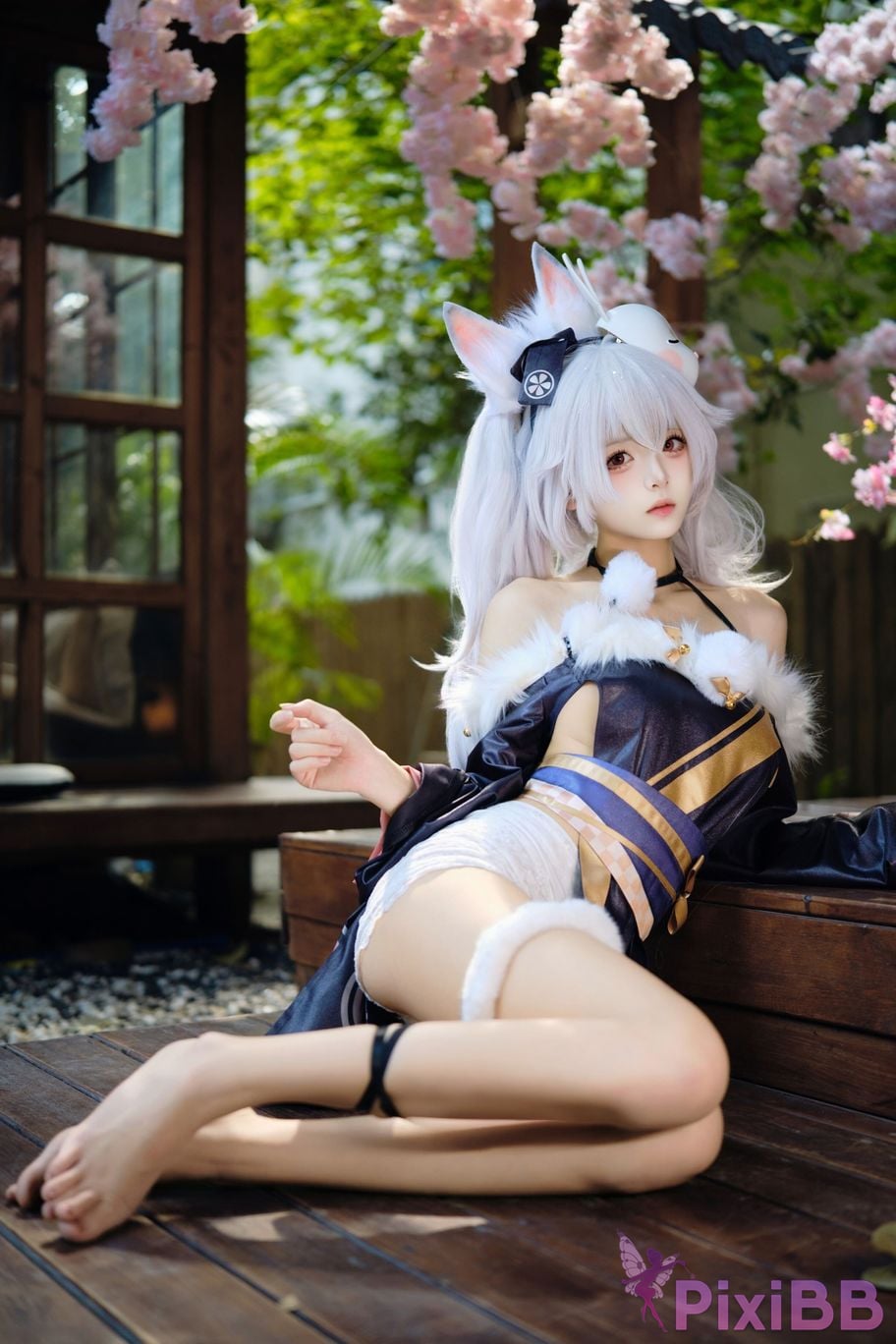 Cosplayer Jiuqi Meow Lafite Bunny City Lord PixiBB.COM 018