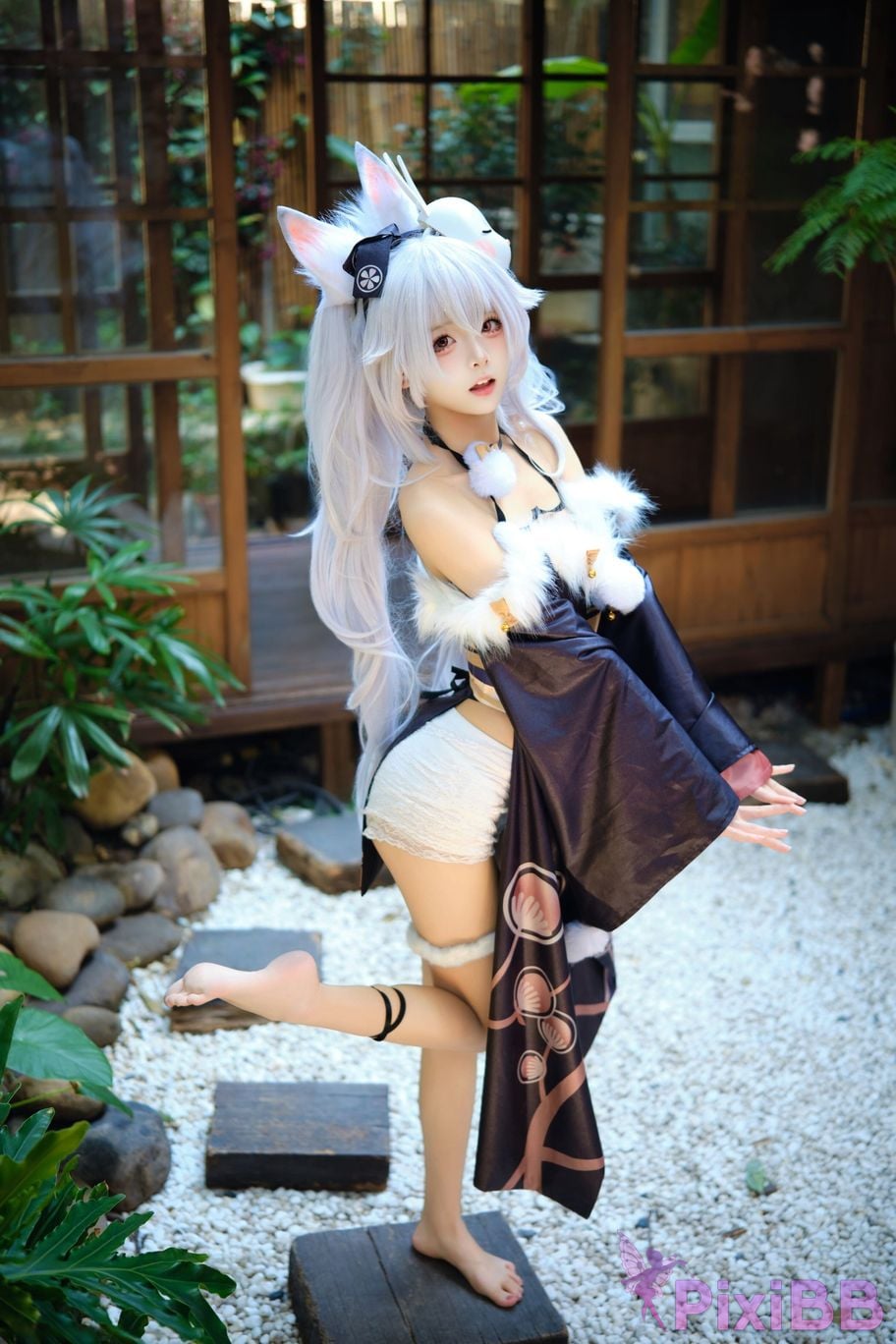 Cosplayer Jiuqi Meow Lafite Bunny City Lord PixiBB.COM 020