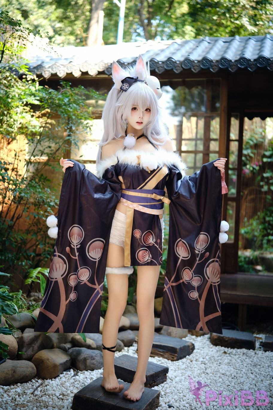 Cosplayer Jiuqi Meow Lafite Bunny City Lord PixiBB.COM 021