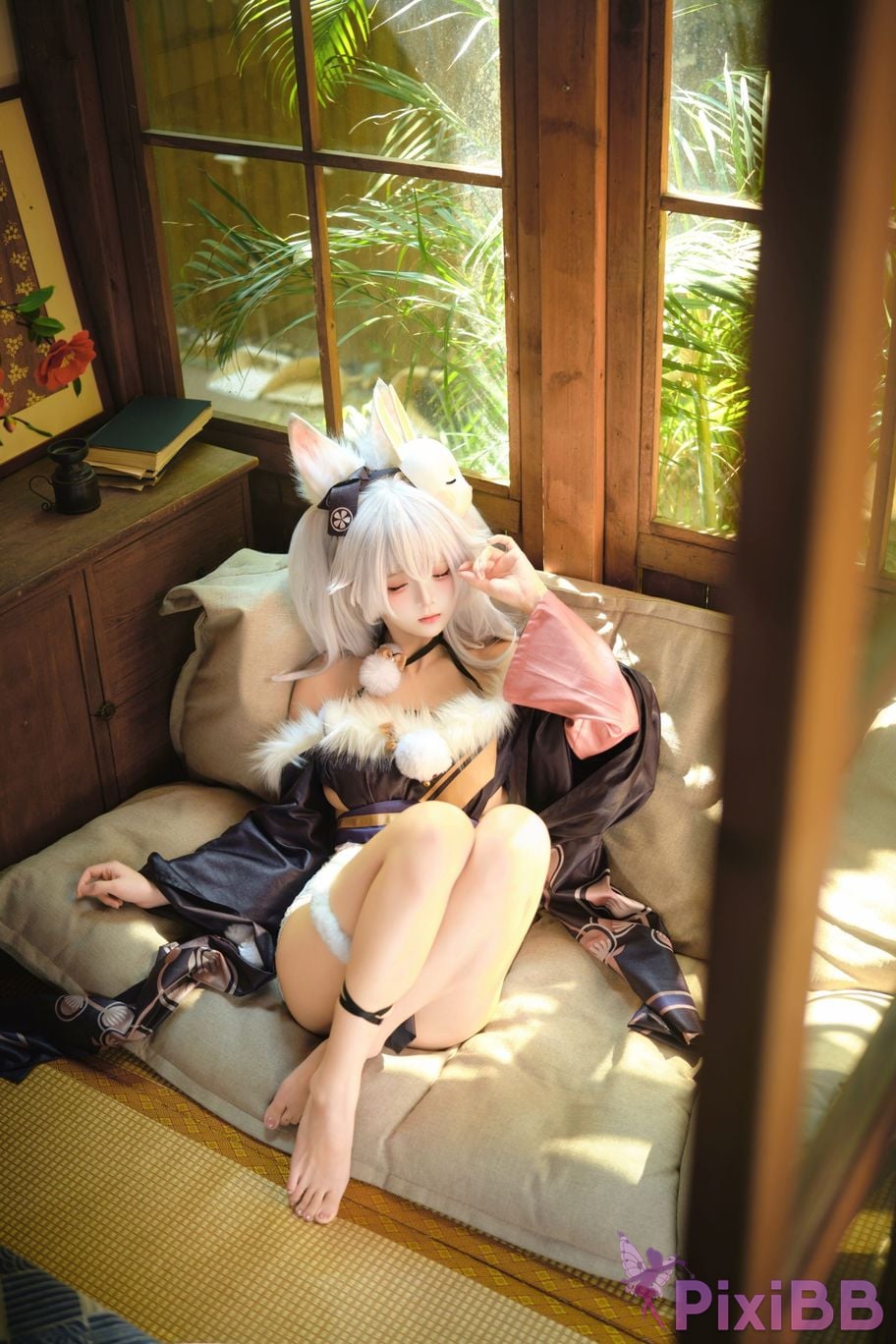 Cosplayer Jiuqi Meow Lafite Bunny City Lord PixiBB.COM 034