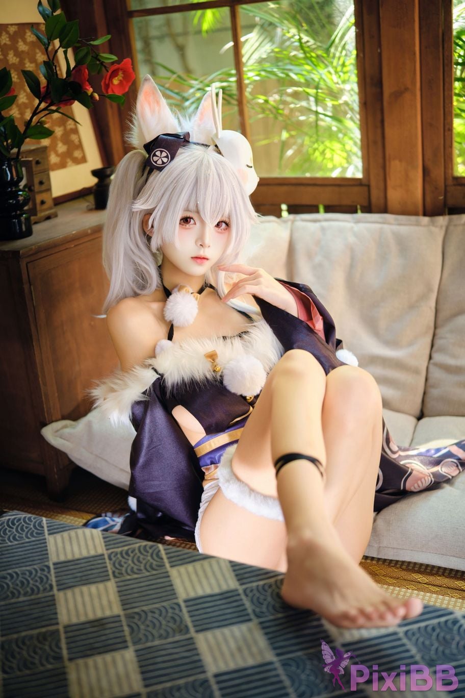 Cosplayer Jiuqi Meow Lafite Bunny City Lord PixiBB.COM 052