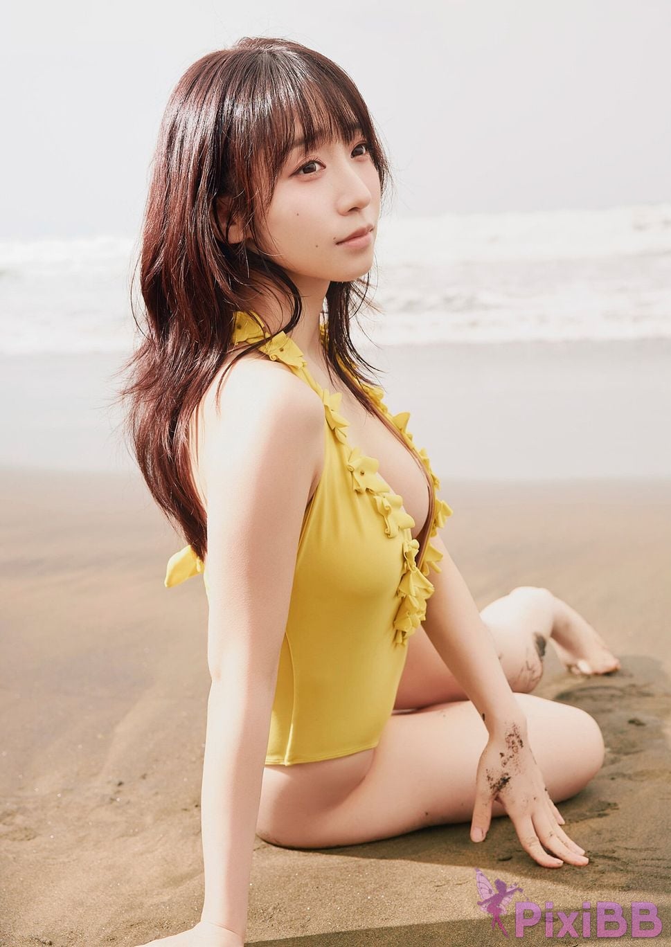 Japanese Idol Moe Iori Wind waiting time PixiBB.COM 023