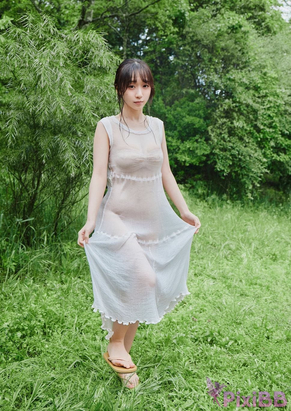Japanese Idol Moe Iori Wind waiting time PixiBB.COM 025