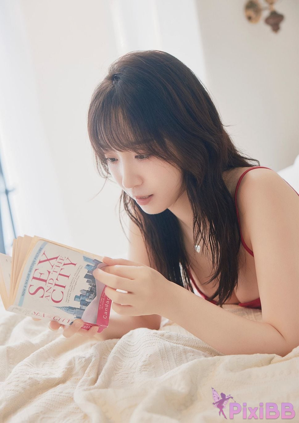 Japanese Idol Moe Iori Wind waiting time PixiBB.COM 031