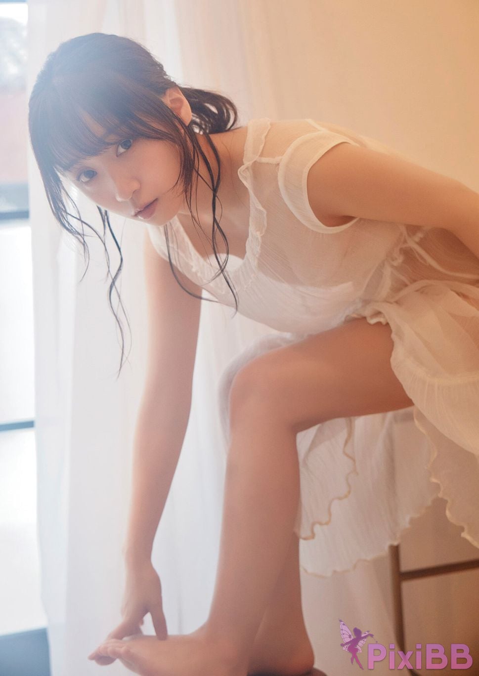 Japanese Idol Moe Iori Wind waiting time PixiBB.COM 047