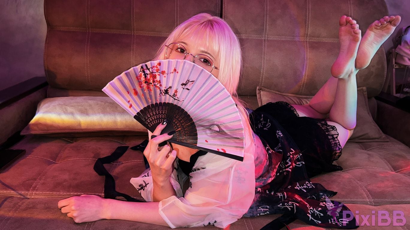 Cosplayer LENivayaAya Aiya Blood moon PixiBB.COM 030