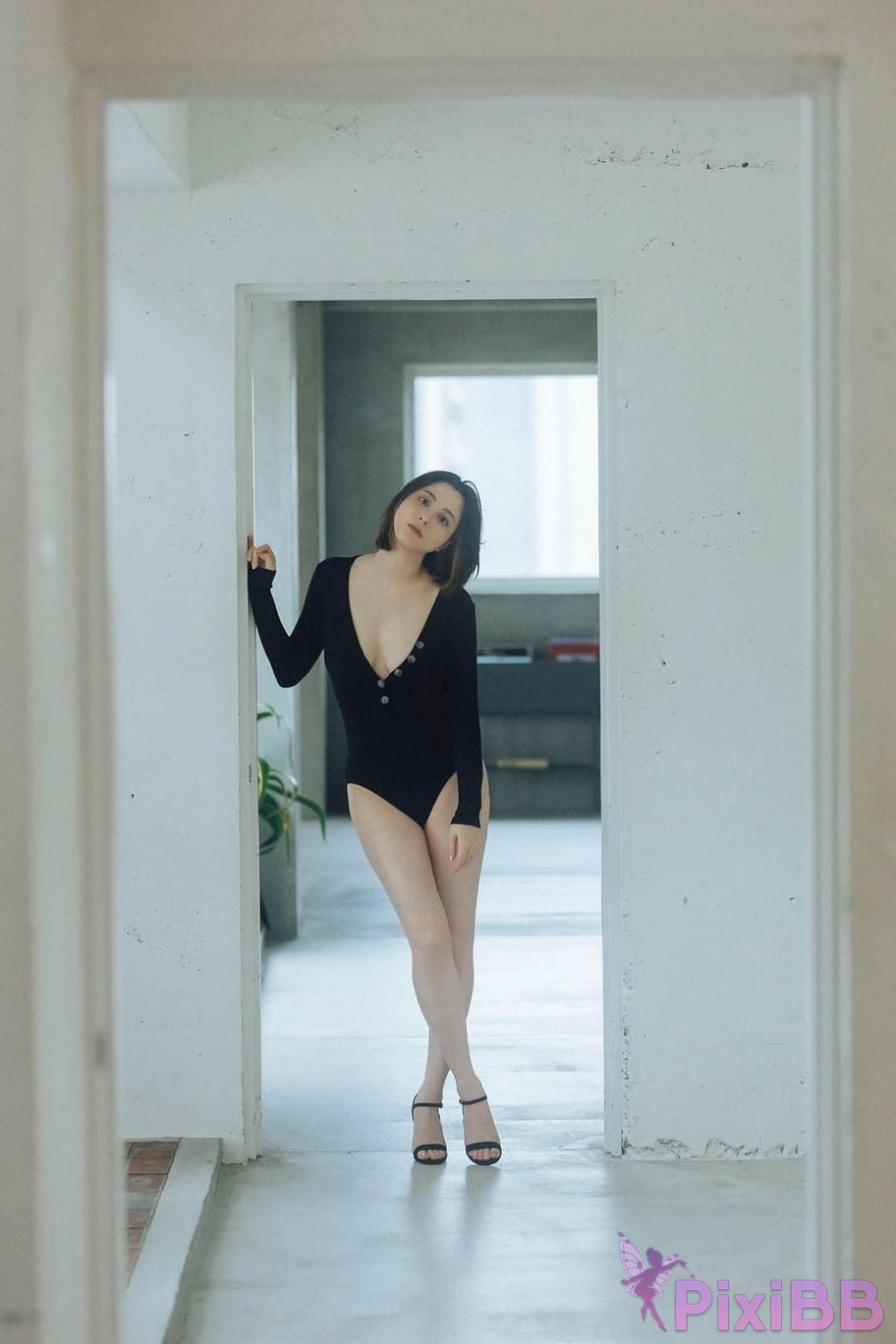 Japanese Idol Yumi Sugimoto FLASH digital photo book Gently melting away PixiBB.COM 077