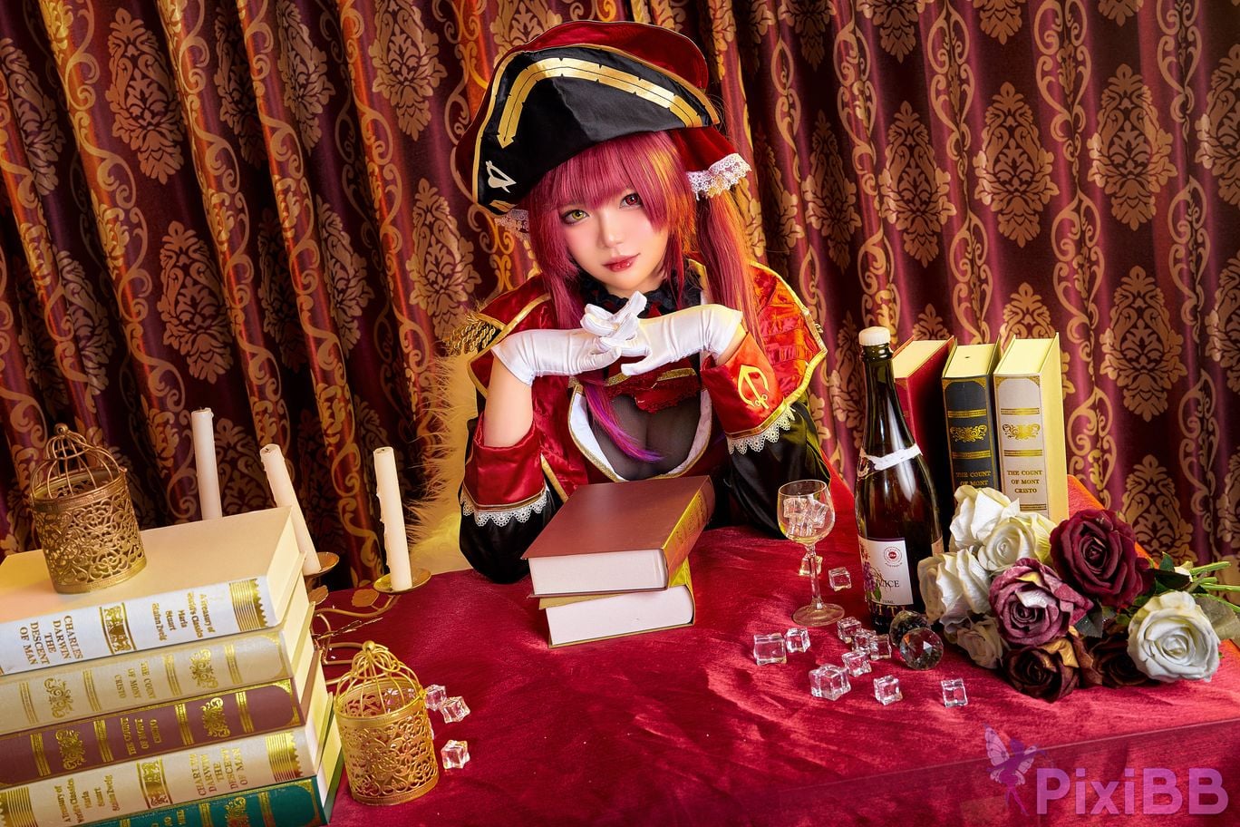 Coser ZinieQ Hololive Marine Houshou PixiBB.COM 001