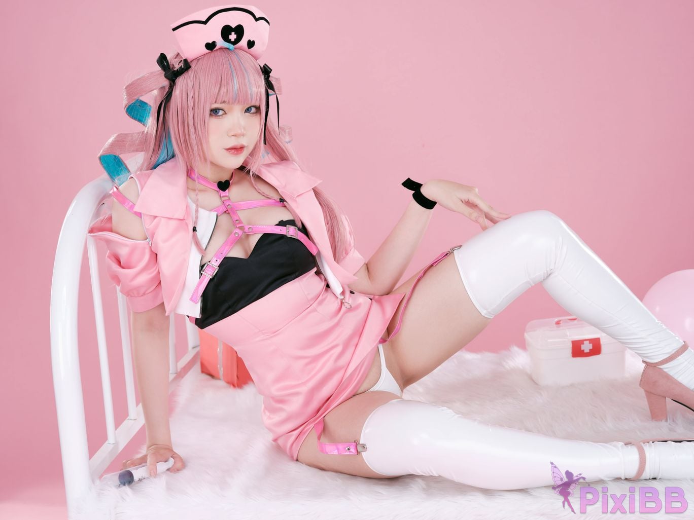 Coser ZinieQ Hololive Aqua Minato PixiBB.COM 011