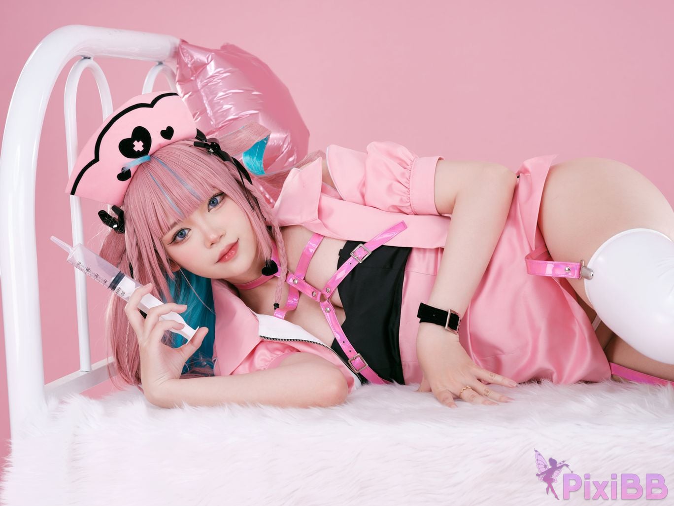 Coser ZinieQ Hololive Aqua Minato PixiBB.COM 012