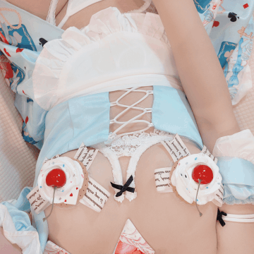 Cosplayer Hinajiao nun PixiBB.COM 211
