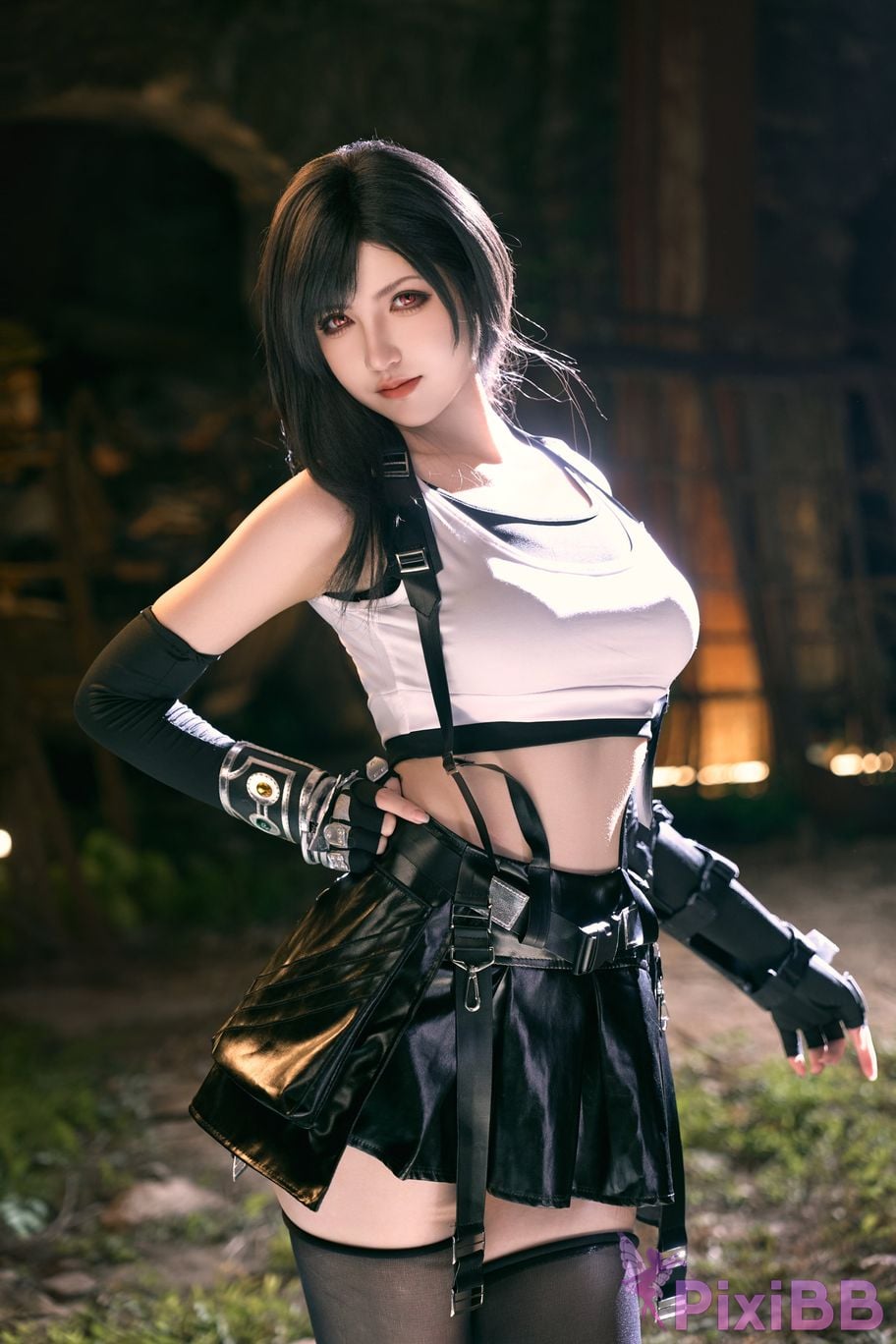 Cosplayer Axun kaOri final fantasy Tifa PixiBB.COM 007