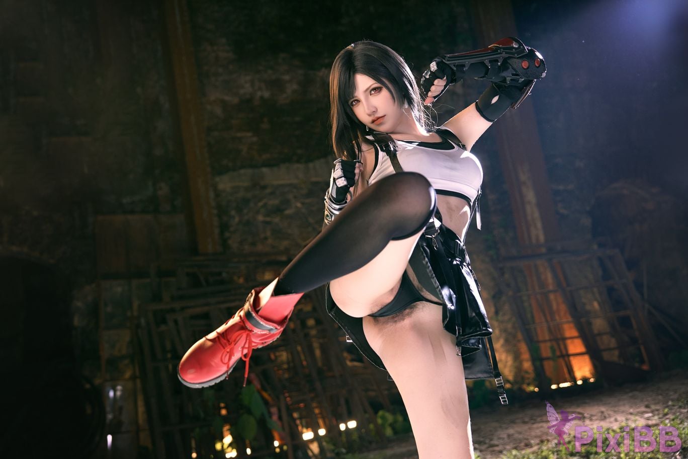 Cosplayer Axun kaOri final fantasy Tifa PixiBB.COM 019