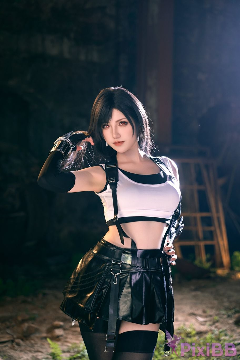Cosplayer Axun kaOri final fantasy Tifa PixiBB.COM 023