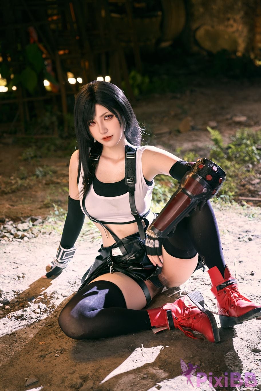 Cosplayer Axun kaOri final fantasy Tifa PixiBB.COM 028