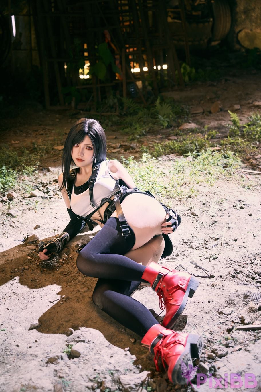 Cosplayer Axun kaOri final fantasy Tifa PixiBB.COM 037