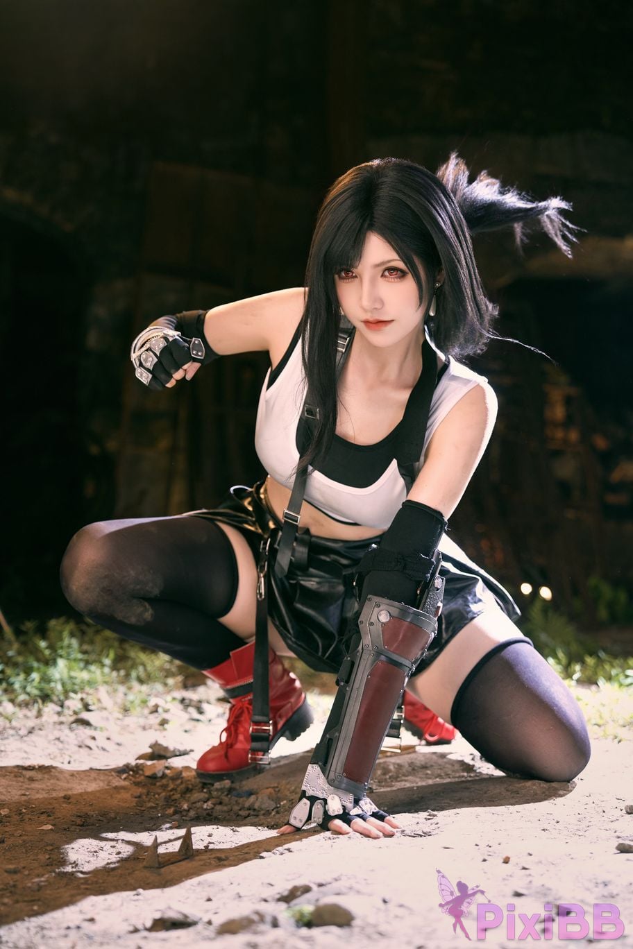Cosplayer Axun kaOri final fantasy Tifa PixiBB.COM 063