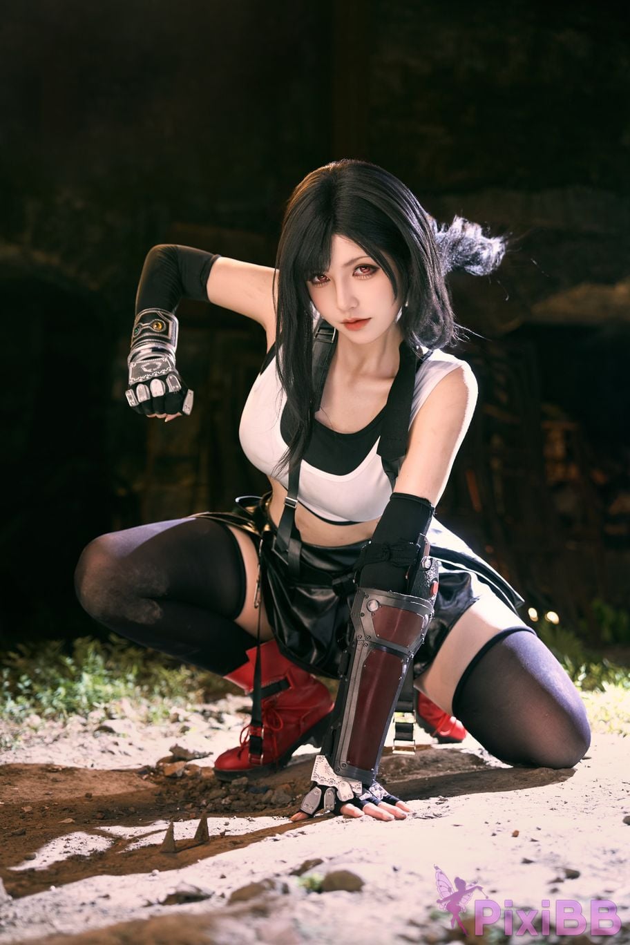 Cosplayer Axun kaOri final fantasy Tifa PixiBB.COM 065