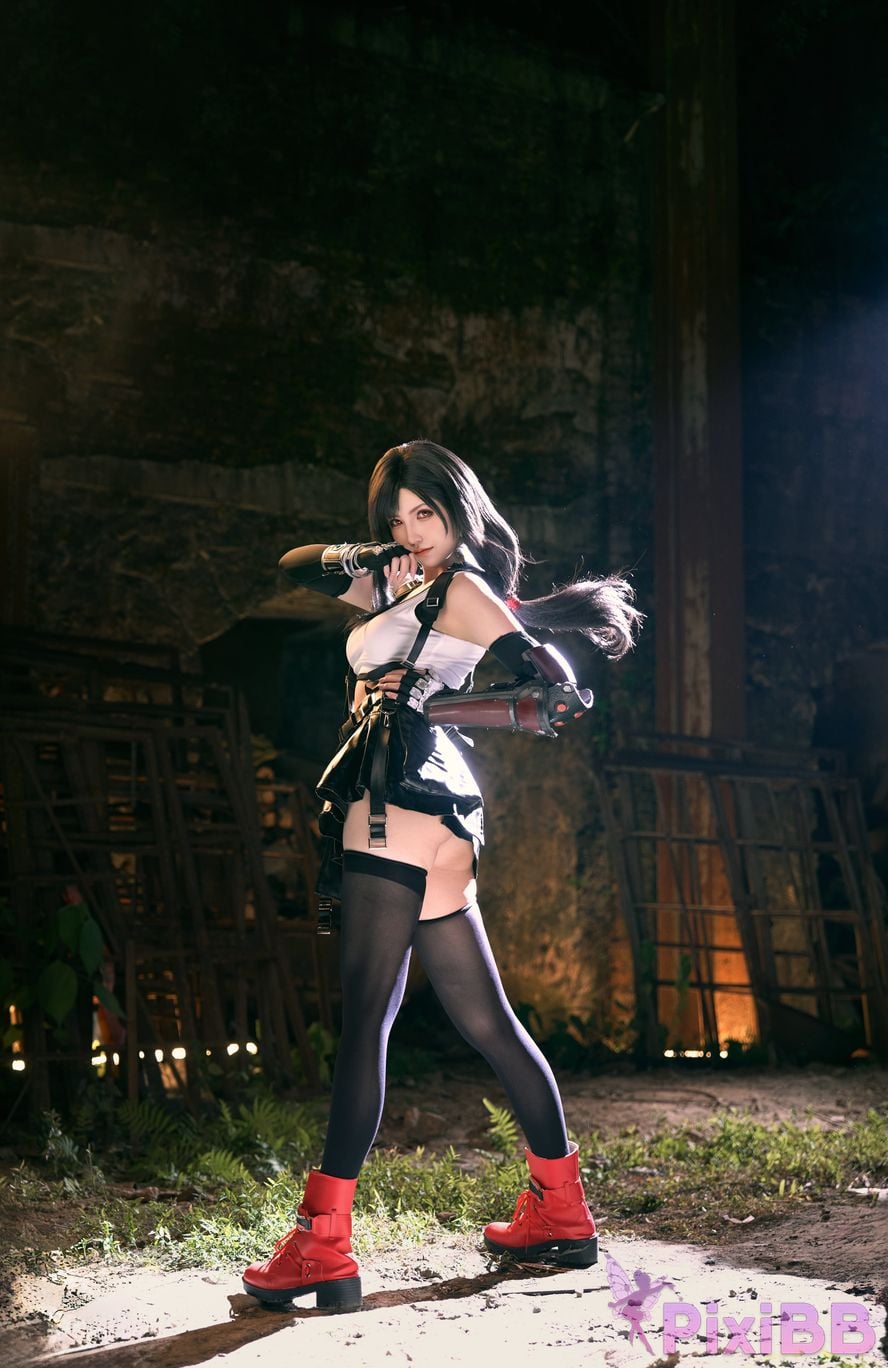 Cosplayer Axun kaOri final fantasy Tifa PixiBB.COM 078