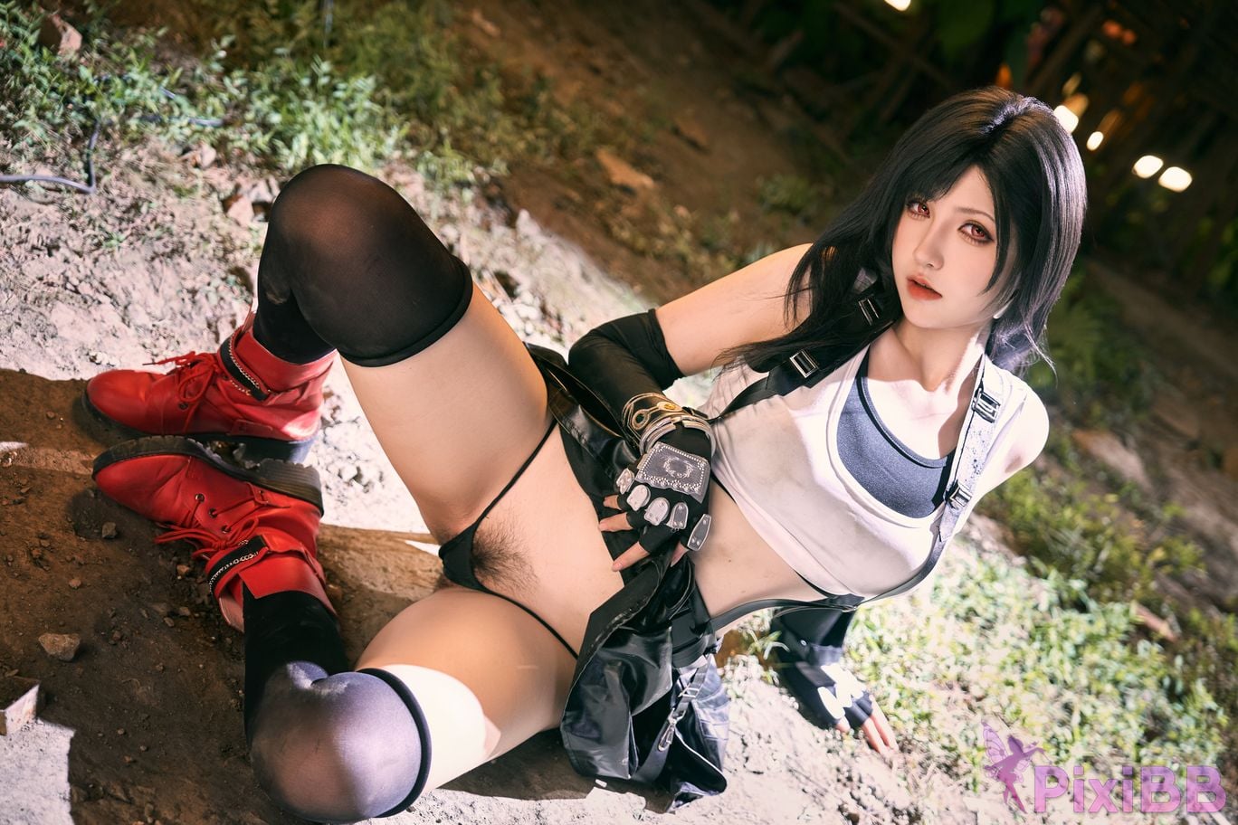 Cosplayer Axun kaOri final fantasy Tifa PixiBB.COM 085