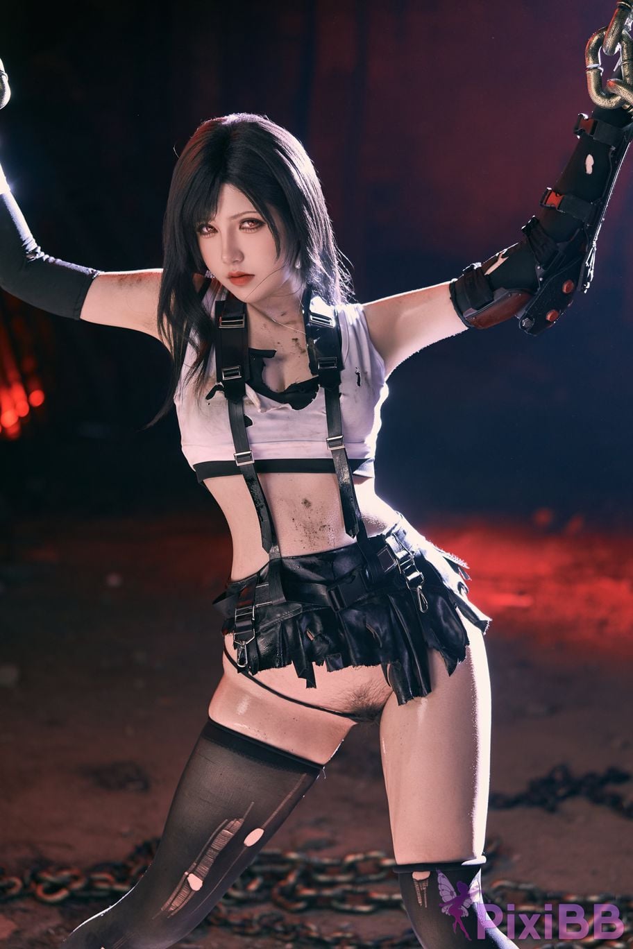 Cosplayer Axun kaOri final fantasy Tifa PixiBB.COM 113