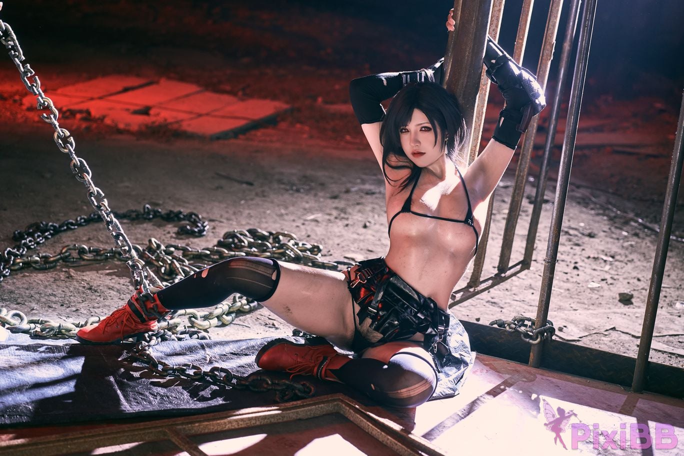 Cosplayer Axun kaOri final fantasy Tifa PixiBB.COM 148
